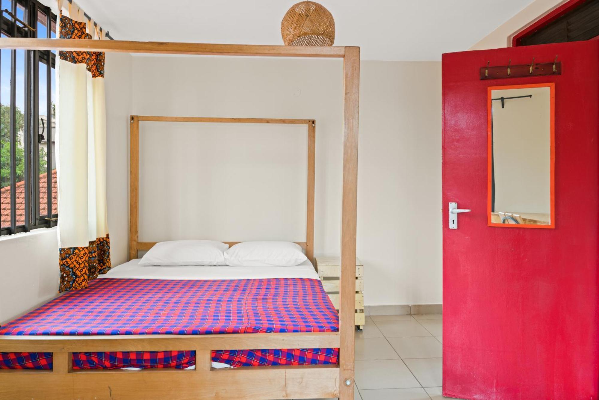 Bushpig Backpackers Vandrerhjem Kampala Eksteriør bilde
