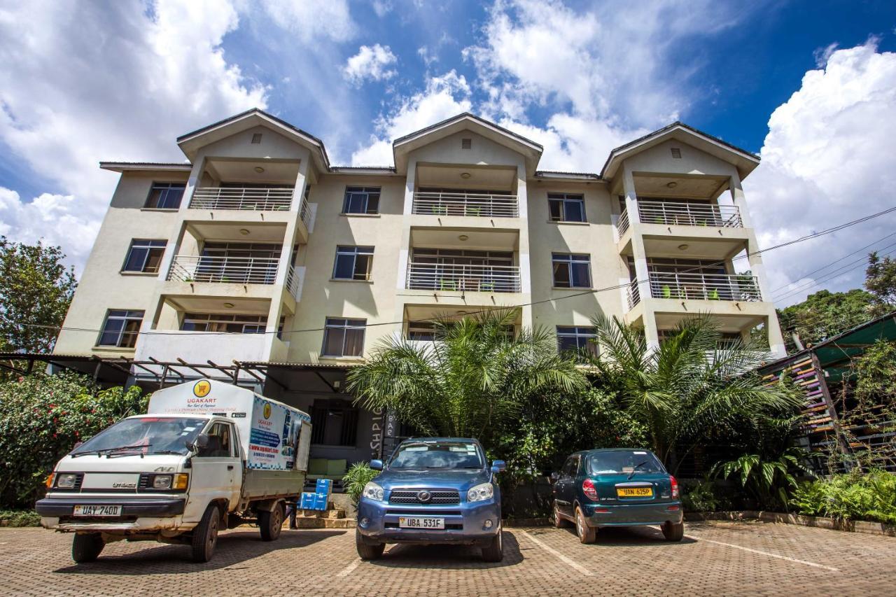 Bushpig Backpackers Vandrerhjem Kampala Eksteriør bilde
